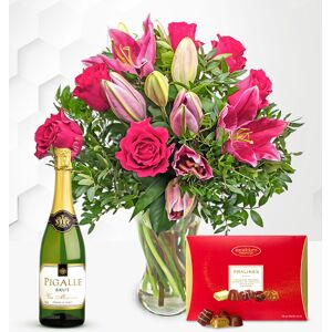 Prestige Flowers Rose and Lily Delights Gift