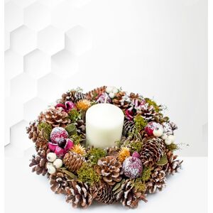 Prestige Flowers Traditional Christmas Wreath – Christmas Door Wreath – Artificial Christmas Wreaths – Xmas Wreaths - Free Chocs