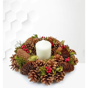 Prestige Flowers Warm Wishes Christmas Wreath – Artificial Christmas Wreaths – Xmas Wreaths – Christmas Door Wreath - Free Chocs