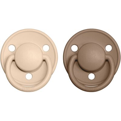 BIBS De Lux Natural Rubber Size 1: 0+ months dummy Vanilla / Dark Oak 2 pc BIBS De Lux Natural Rubber Size 1: 0+ months dummy Vanilla / Dark Oak 2 pc