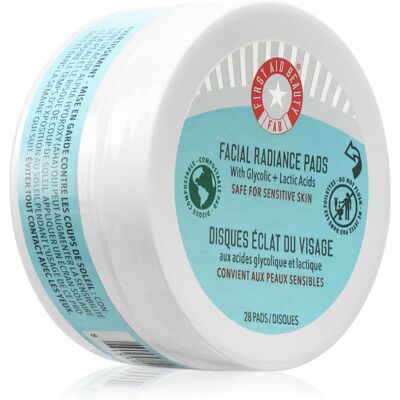 First Aid Beauty Facial Radiance Pads exfoliating pads to brighten and smooth the skin 28 pc First Aid Beauty Facial Radiance Pads exfoliating pads to brighten and smooth the skin 28 pc