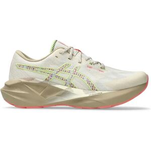 Asics Novablast 5 Tr Running Shoes Nature Bathing / Guava UK 9.5 Women Asics Novablast 5 Tr Running Shoes Nature Bathing / Guava UK 9.5 Women