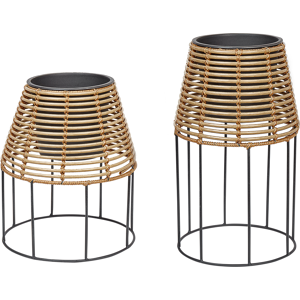 Beliani Set of 2 Plant Pot Stands Brown PE Rattan Round Indoor Outdoor with plastic insert Material:PE Rattan Size:20/21x40/49x20/21