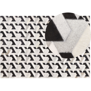 Beliani Area Rug Black and White Cowhide Leather 160 x 230 cm Geometric Pattern Patchwork Material:Cowhide Leather Size:xx160