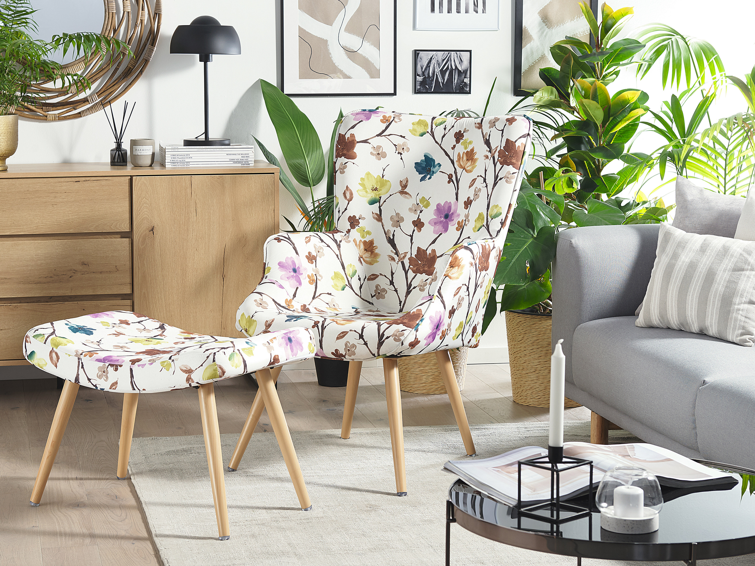 Beliani Wingback Chair with Ottoman Kremowy Fabric Buttoned Floral Pattern Retro Style