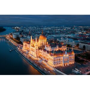 Travelodeal Limited Central Budapest & Prague Stay: Transfers & Flights   Wowcher