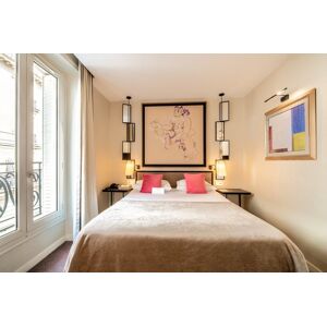 Travelolo 4* Montmartre, Paris City Break & Flights - Award-Winning Hotel!   Wowcher