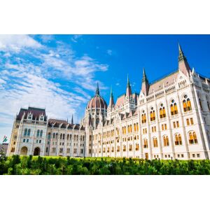 Plan My Tour Budapest Break - Central 4* Hotel, Breakfast & Flights - Cake Workshop Option   Wowcher