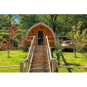 The Station Inn Shropshire: 2-Night 4* Luxury Glamping Break & Outdoor Hot Tub - For Up To 4   Wowcher