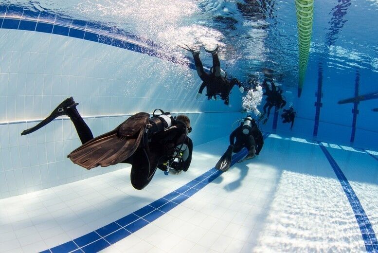 Bespoke Scuba Diving Padi Scuba Diving Experience - 2-Hours - For 1 Or 2 - Essex   Wowcher