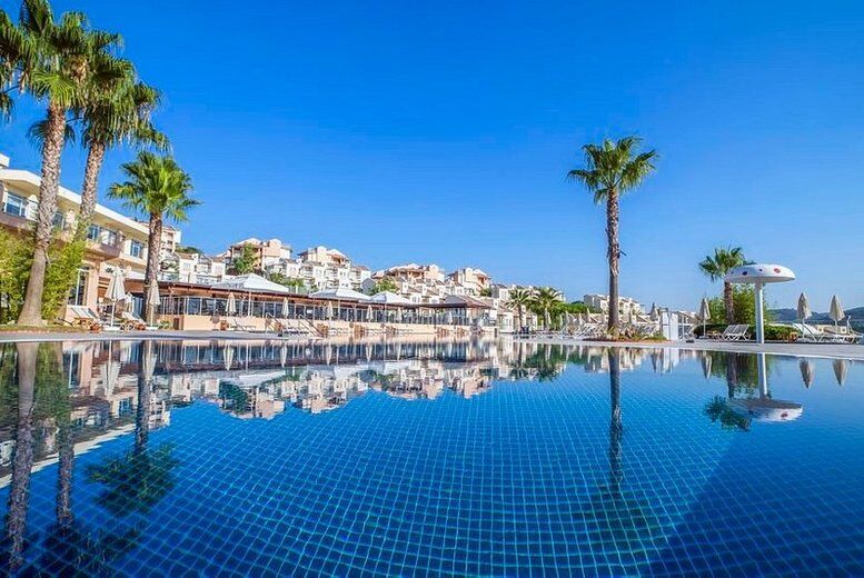 Travelodeal Limited 5* Kusadasi, Turkey Holiday: Wydham Hotel, All-Inclusive & Flights   Wowcher