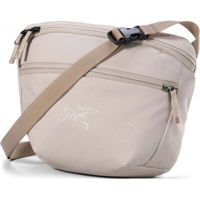 Arc'teryx Arc'teryx Mantis 2 Waistpack / Rune / ONE - Size: ONE Arc'teryx Arc'teryx Mantis 2 Waistpack / Rune / ONE - Size: ONE