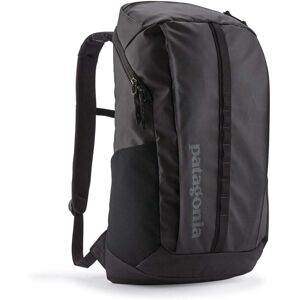 Patagonia Black Hole Pack 25L / Black/Black / ONE - Size: ONE Patagonia Black Hole Pack 25L / Black/Black / ONE - Size: ONE