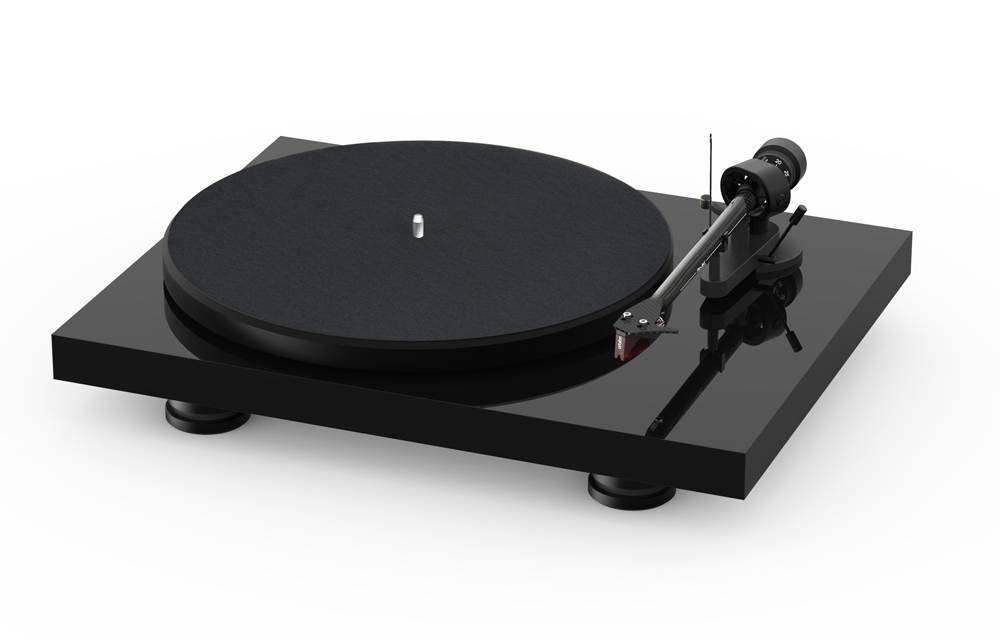 Pro-Ject Debut Carbon EVO Turntable High Gloss Black