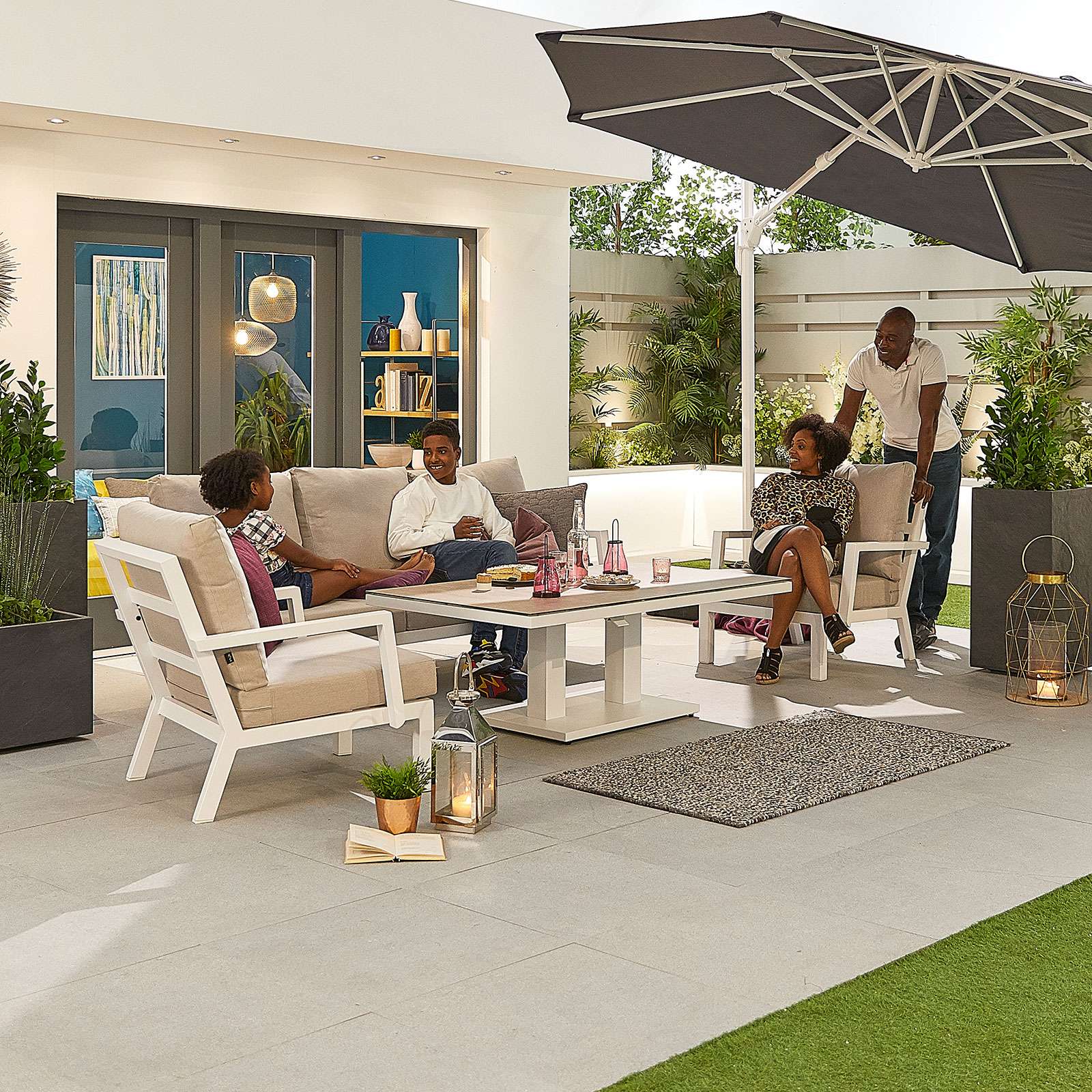 Vogue 3 Seat Sofa Dining Set with Rising Table   White Vogue 3 Seat Sofa Dining Set with Rising Table   White