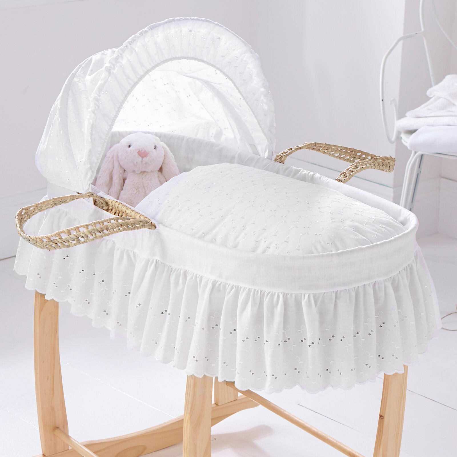 Clair De Lune Palm Baby Moses Basket - Broderie Anglaise White