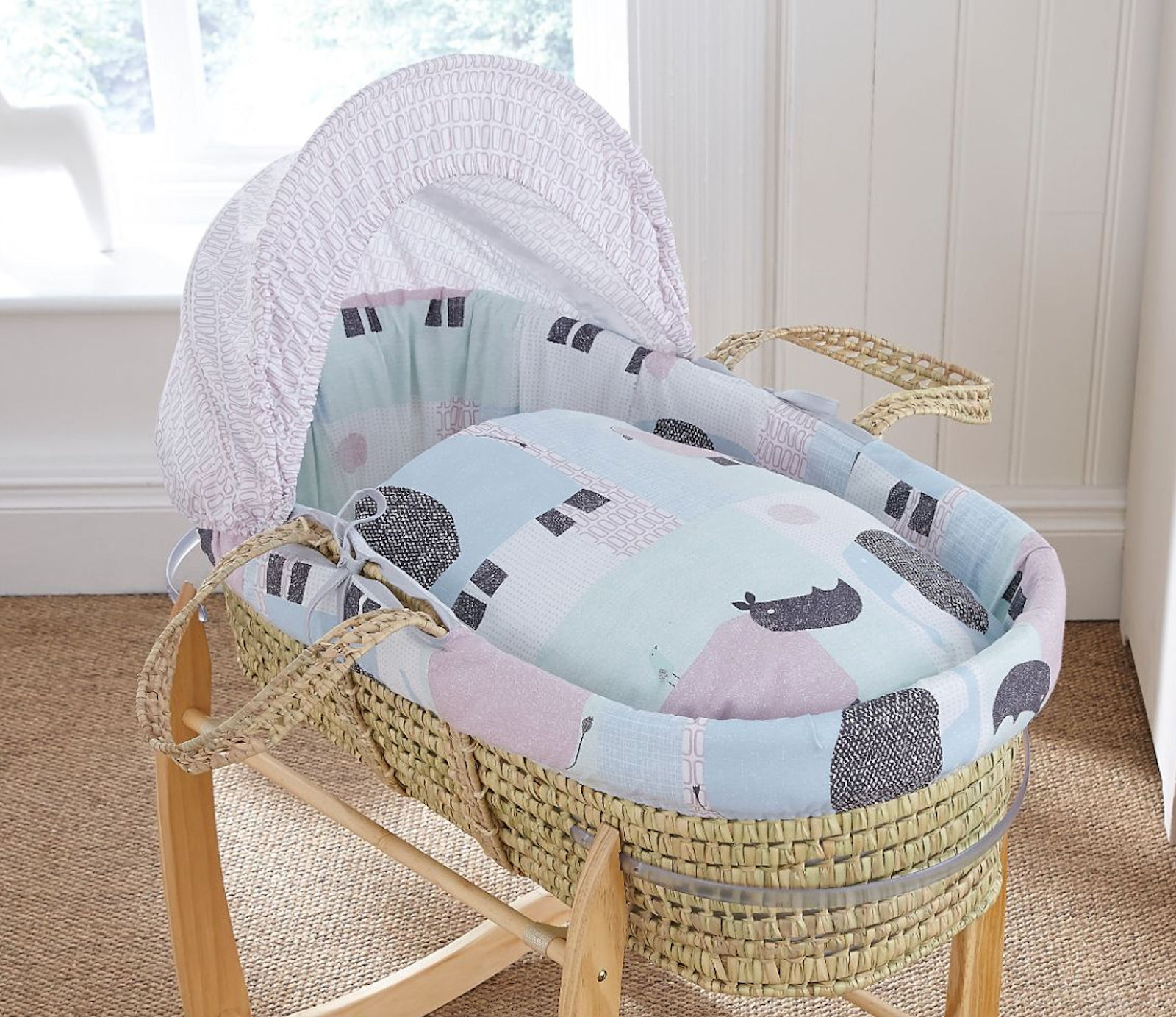 Clair De Lune Palm Moses Basket - Stanley & Pip Clair De Lune Palm Moses Basket - Stanley & Pip