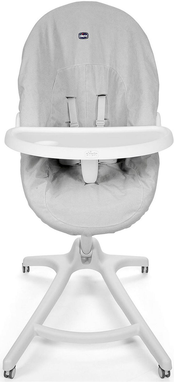 Chicco Baby Hug Mealtime Kit - White Chicco Baby Hug Mealtime Kit - White