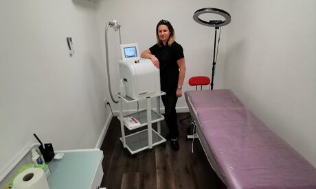 QueenLaser Hair Reduce Clinic at JustMe London 8 Laser Hair Removal Sessions on Choice of Area at QueenLaser Hair Reduce Clinic @ JustMe London QueenLaser Hair Reduce Clinic at JustMe London 8 Laser Hair Removal Sessions on Choice of Area at QueenLaser Hair Reduce Clinic @ JustMe London