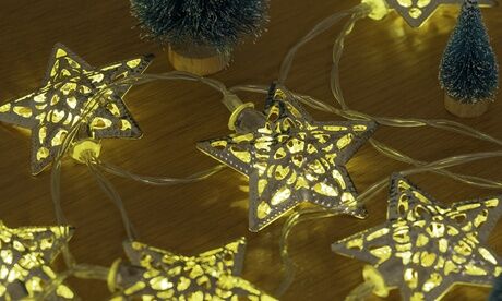 Groupon Goods Global GmbH One, Two or Four Strings of Battery-Operated Star Lights Groupon Goods Global GmbH One, Two or Four Strings of Battery-Operated Star Lights