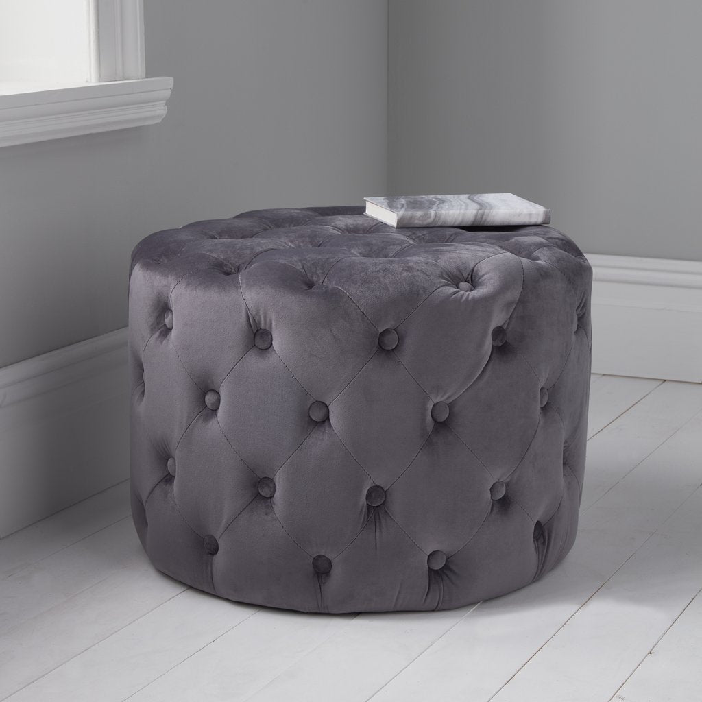 N-Living Grey Buttoned Velvet Pouffe N-Living Grey Buttoned Velvet Pouffe
