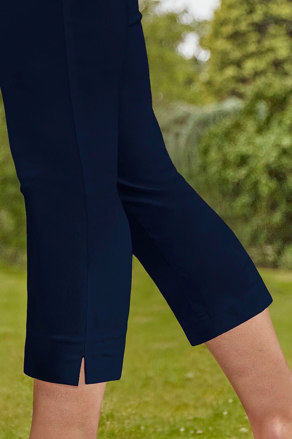 Roman Cropped Stretch Trouser 22 female