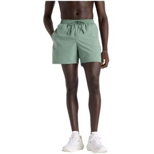 New Balance Mens Sport Essentials 5" Short Size: Small, Colour: Green New Balance Mens Sport Essentials 5" Short Size: Small, Colour: Green