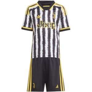 adidas Juventus Home Mini Kit 2023/2024 Colour: Black/White, Size: 3-4 years adidas Juventus Home Mini Kit 2023/2024 Colour: Black/White, Size: 3-4 years