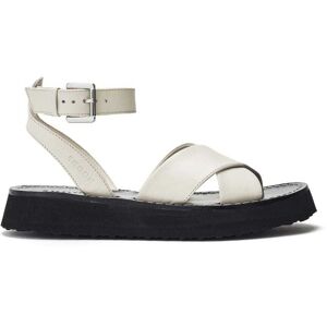 Shoon Sh Larise Off White Leather 38 Size: UK 5 / EU 38 Shoon Sh Larise Off White Leather 38 Size: UK 5 / EU 38