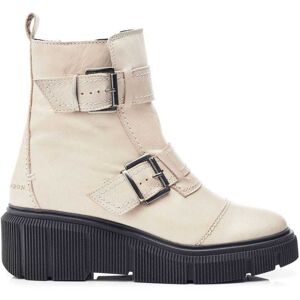 Shoon Sh Osborne Off White Leather 39 Size: UK 6 / EU 39 Shoon Sh Osborne Off White Leather 39 Size: UK 6 / EU 39