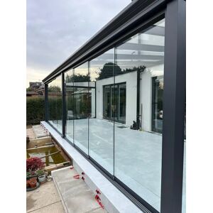 Blakesley’s Skyline Aluminium Glass Sun Room Veranda Glass Doors