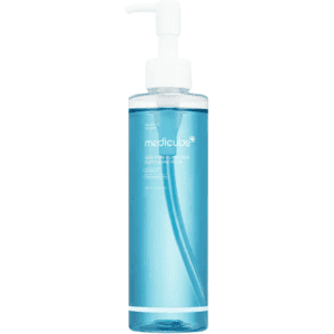 Medicube Model - Deep Pore Cleansing Oil - 205ml Medicube Model - Deep Pore Cleansing Oil - 205ml