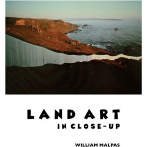 Crescent Moon Publishing Land Art In Close-Up Crescent Moon Publishing Land Art In Close-Up