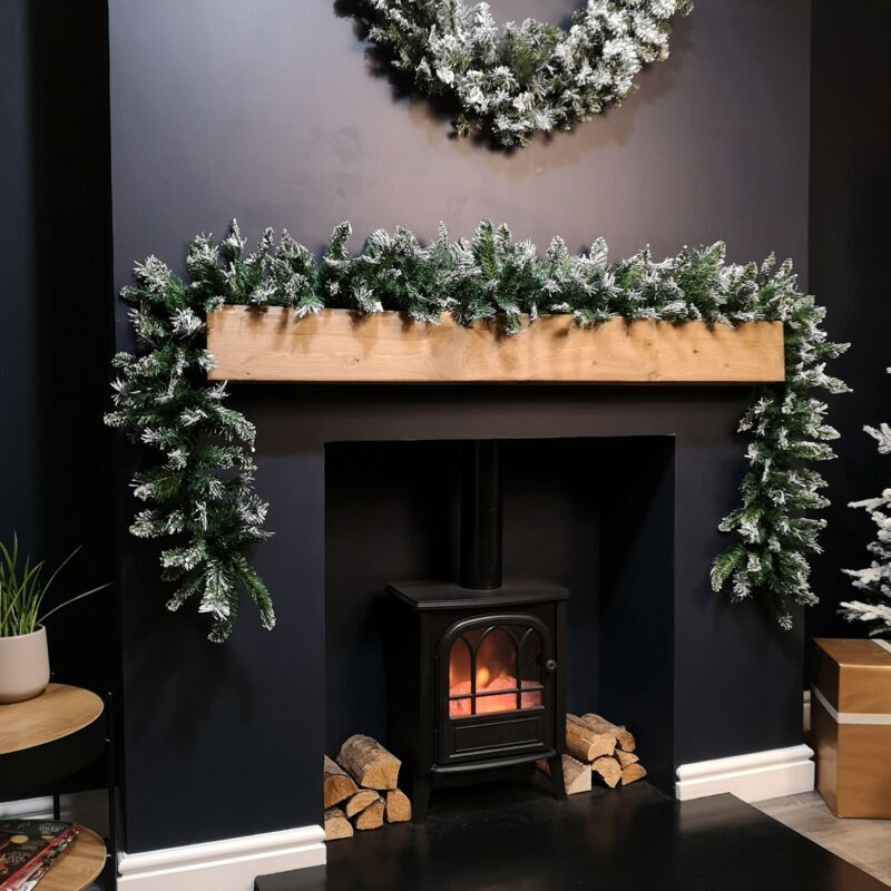 Premier Decorations - Premier 270cm (9ft) x 30cm Snow Tipped Green Christmas Garland Decoration