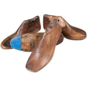 Biscottini - Set 2 Old wooden antiqued sized and shaped assorted shoe making Biscottini - Set 2 Old wooden antiqued sized and shaped assorted shoe making