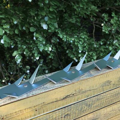 vidaXL 25 Wall Steel Spikes - Security Anti-climb - 1m Fence Spike vidaXL 25 Wall Steel Spikes - Security Anti-climb - 1m Fence Spike
