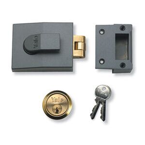 Yale Rollerbolt Nightlatch 60mm Backset Polished Brass