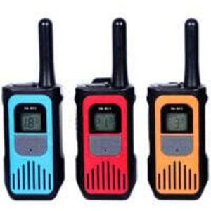 TEHTUY 3-Piece Rechargeable Walkie Talkie Set for Kids and Adults, Long Range Walkie Talkie with USB Type-C and VOX for Adventure Games, Hiking, and Cycling TEHTUY 3-Piece Rechargeable Walkie Talkie Set for Kids and Adults, Long Range Walkie Talkie with USB Type-C and VOX for Adventure Games, Hiking, and Cycling