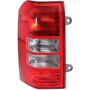 Tlily - Car Tail Lamp Assembly lh Halogen Rear Tail Light for jeep patrio 2.0L 2.4L 2008-2017 5160365AA/B/C/D/E/G