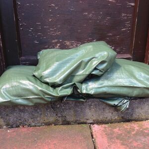 25 Yuzet Green Sandbag Polypropylene Woven UV Proof Rot Proof- Empty - Green