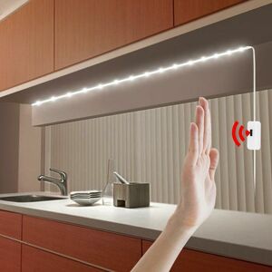 Trimec - Ruban led de 1m avec détecteur de mouvement. Lumière chaude 2700K, étanchéité IP65, rechargeable usb. Bande led autocollante pour chambres, Trimec - Ruban led de 1m avec détecteur de mouvement. Lumière chaude 2700K, étanchéité IP65, rechargeable usb. Bande led autocollante pour chambres,