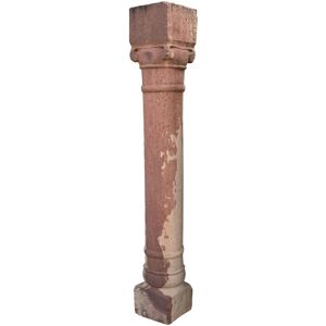 Biscottini - Old stone column