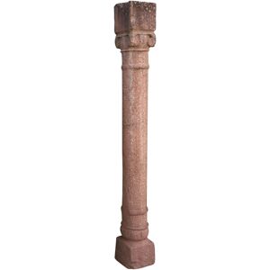 Biscottini - Old stone column