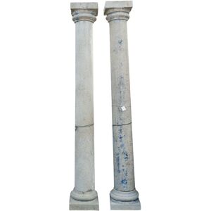 BISCOTTINI Set of two old stone columns