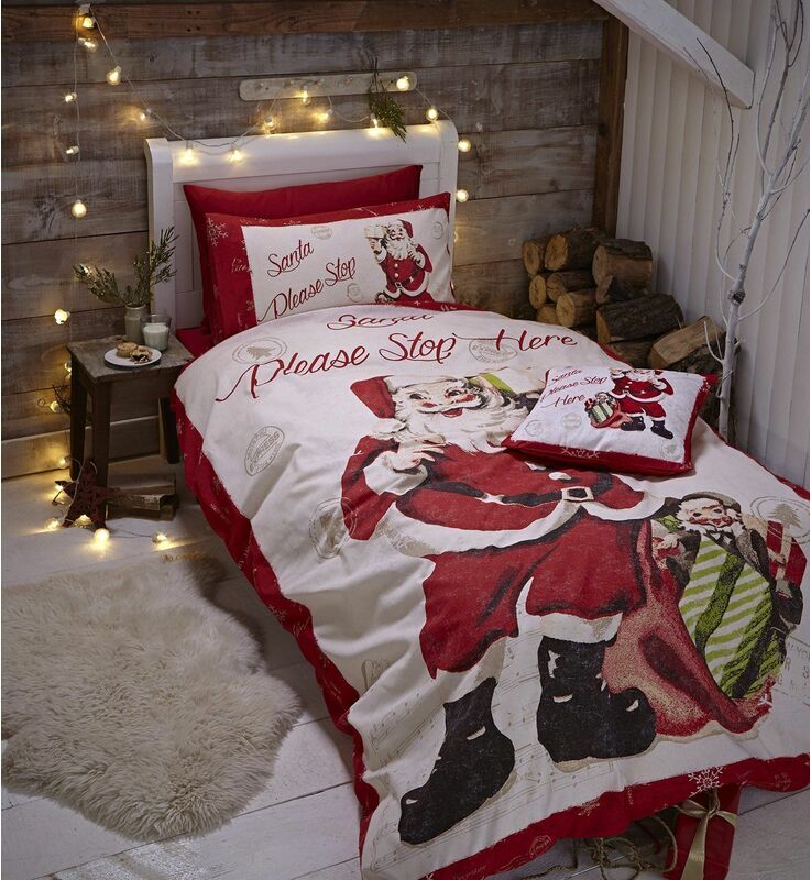 Catherine Lansfield Retro Santa Double Duvet Cover Set Bedding - Multicoloured