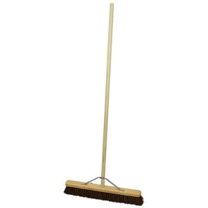 Faithfull - Stiff Bassine Broom 600mm (24in) + Handle & Stay FAIBRBAS24H Faithfull - Stiff Bassine Broom 600mm (24in) + Handle & Stay FAIBRBAS24H
