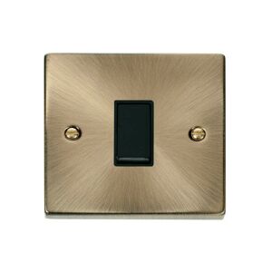 Se Home - Antique Brass 10A 1 Gang 2 Way Light Switch - Black Trim