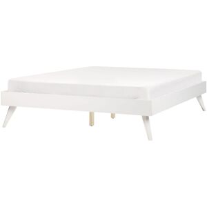 Beliani White MDF Bed - Scandinavian Minimalist Design - 140x200 cm Beliani White MDF Bed - Scandinavian Minimalist Design - 140x200 cm