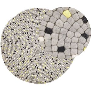 BELIANI Modern Round Area Rug Wool Felt Ball Hand-Woven ø 140 cm Grey Penek - Grey