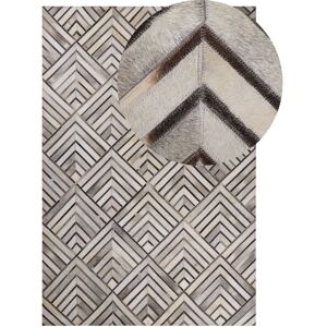Beliani - Cowhide Leather Rug Beige Patchwork Geometric Diamond Pattern 140 x 200 cm Tekir